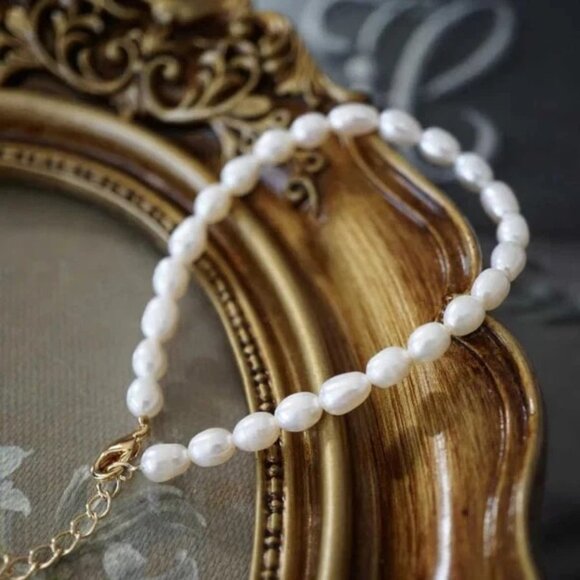 18K Gold Plated Freshwater Pearl Bracelet - Dainty Wedding Jewelry for Women - Picture 5 of 5